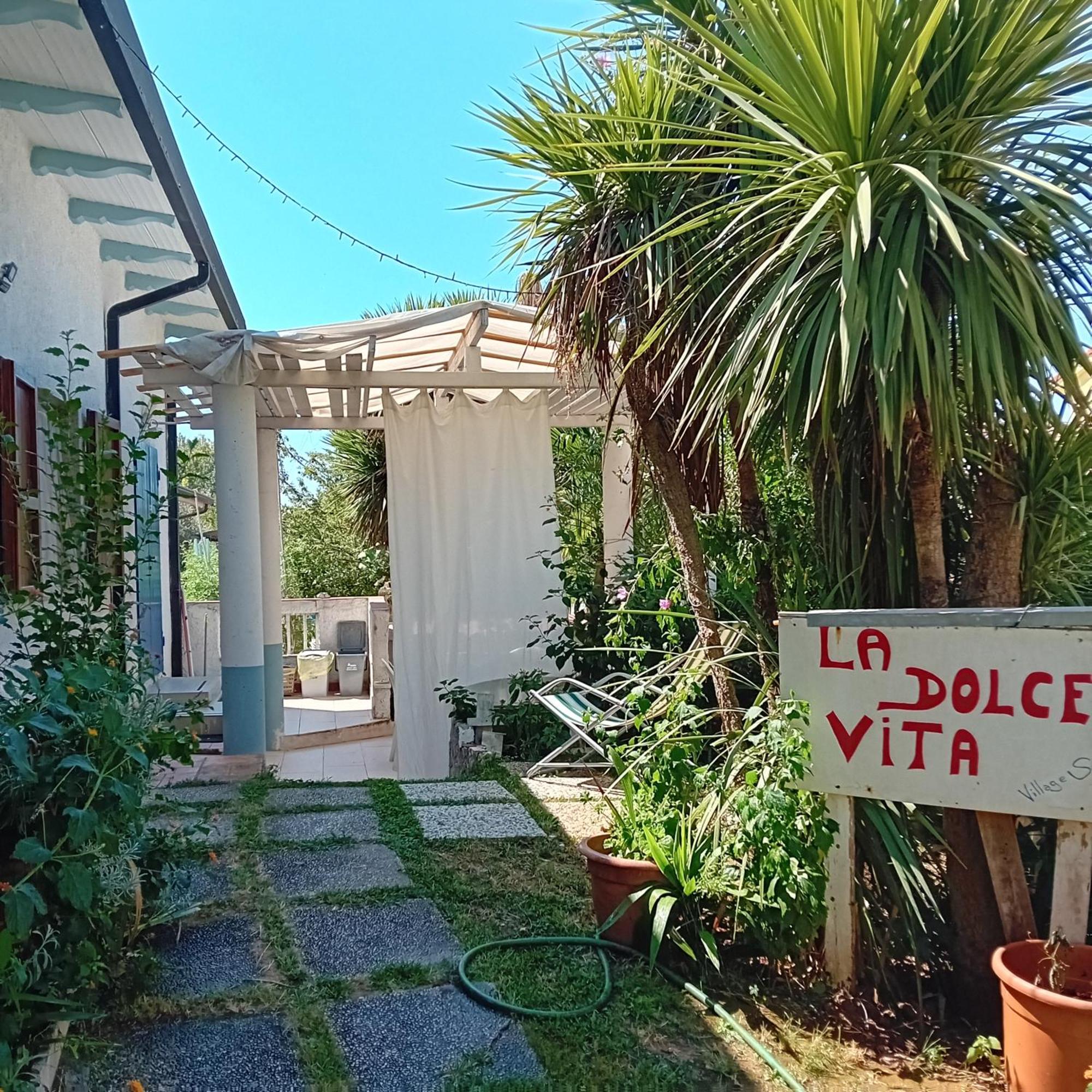 Апартаменты Sogno Vacanze Масса Экстерьер фото